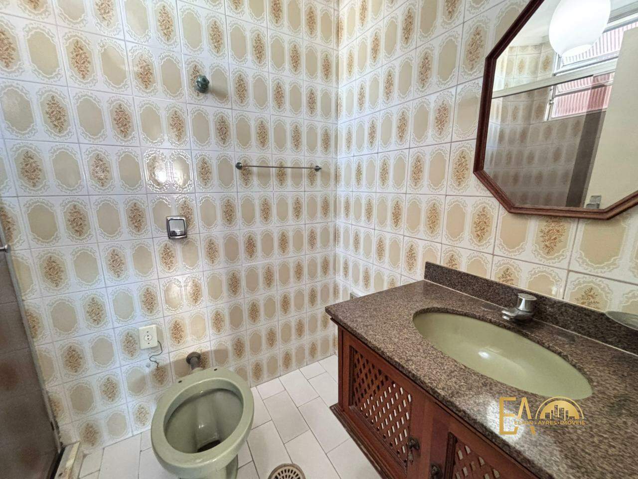 Apartamento à venda no Embaré: 