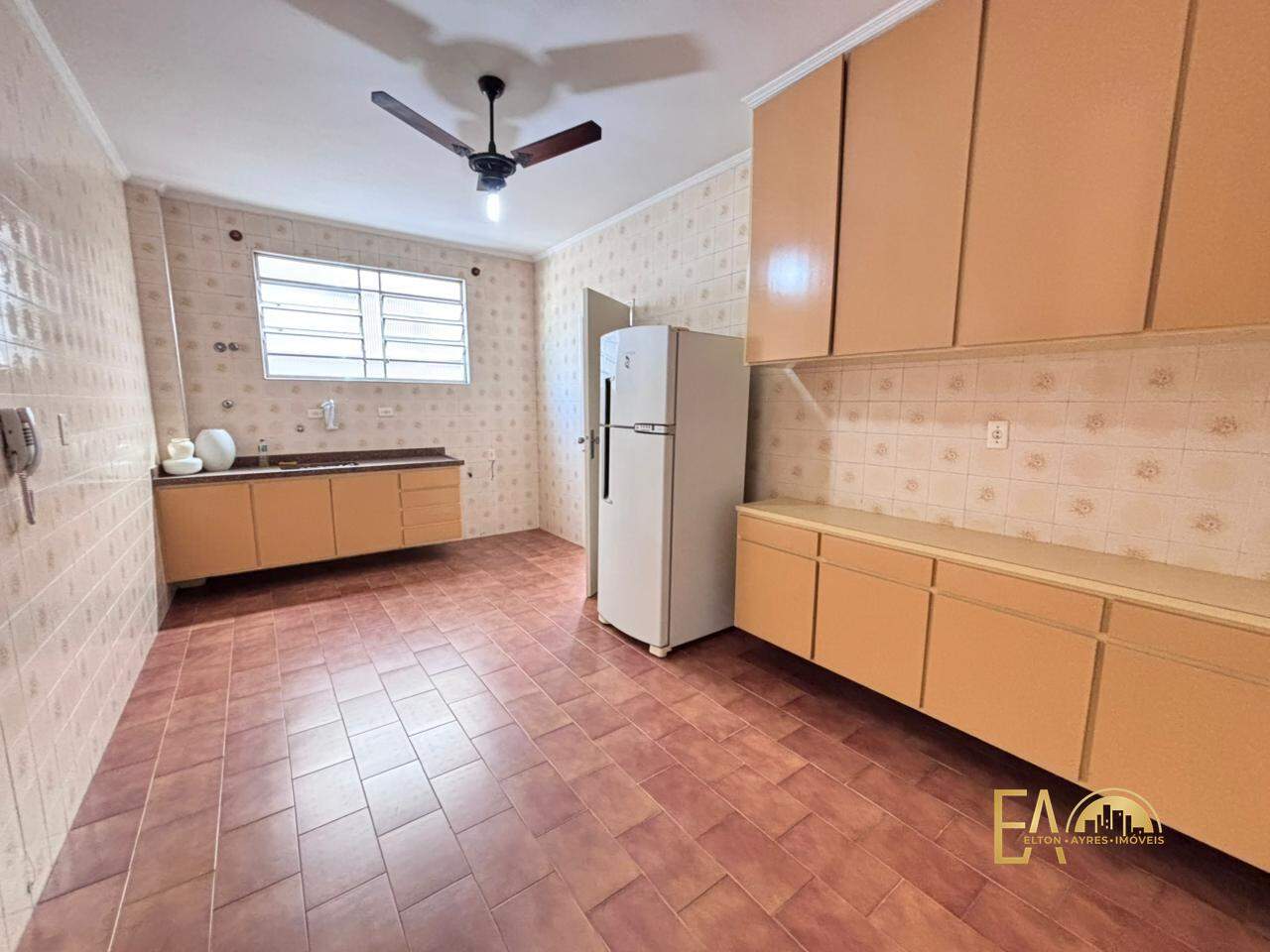 Apartamento à venda no Embaré: 