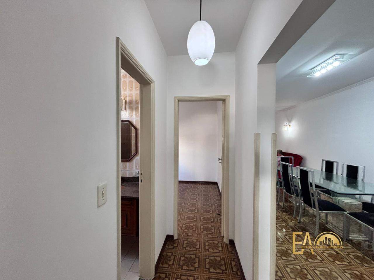 Apartamento à venda no Embaré: 