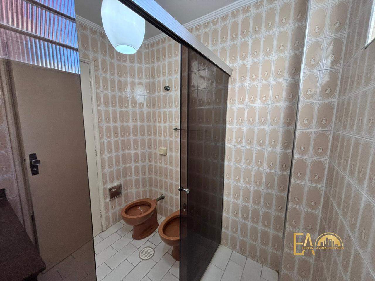 Apartamento à venda no Embaré: 