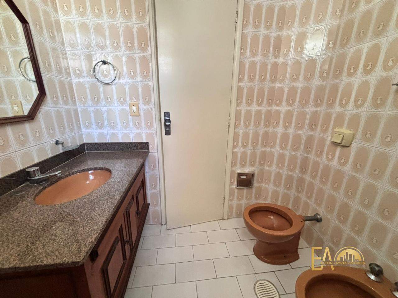 Apartamento à venda no Embaré: 