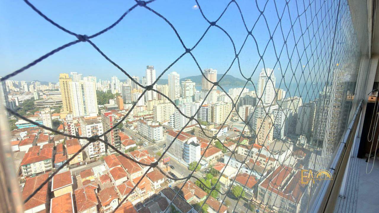Apartamento à venda no Embaré: 
