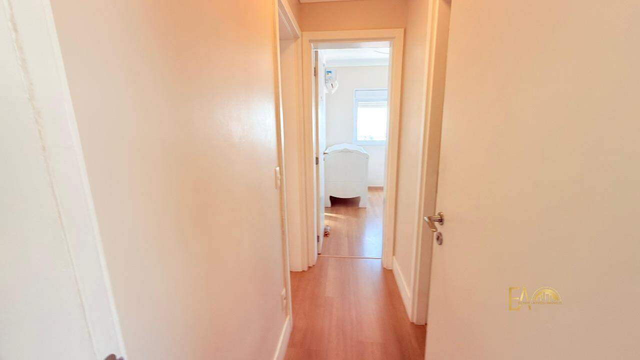 Apartamento à venda no Embaré: 