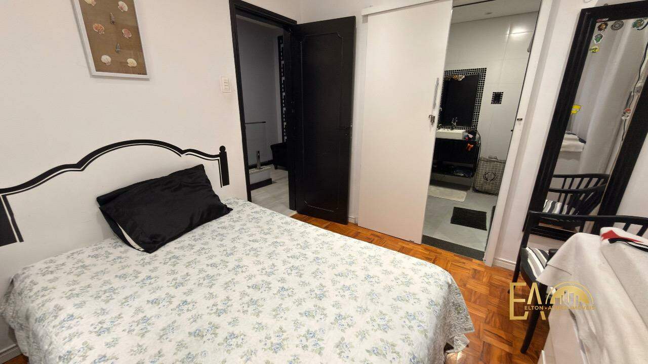 Casa à venda no Ponta da Praia: 