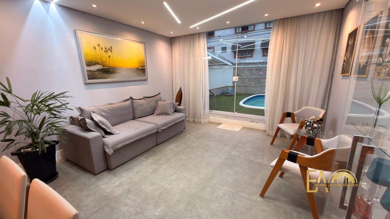 Casa à venda no Ponta da Praia: 