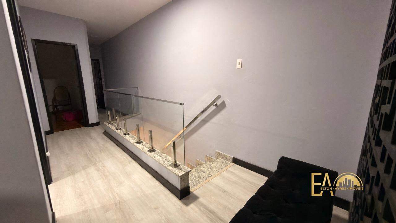 Casa à venda no Ponta da Praia: 
