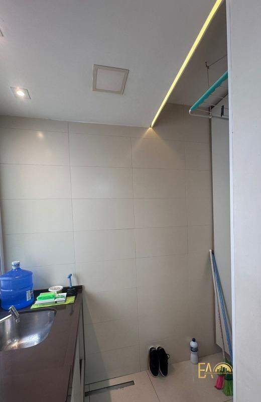 Apartamento à venda no Encruzilhada: 