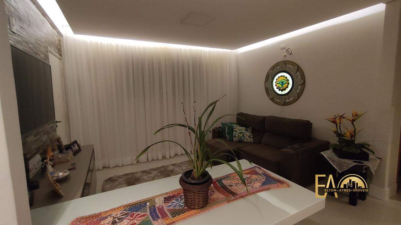 Apartamento à venda no Encruzilhada: 