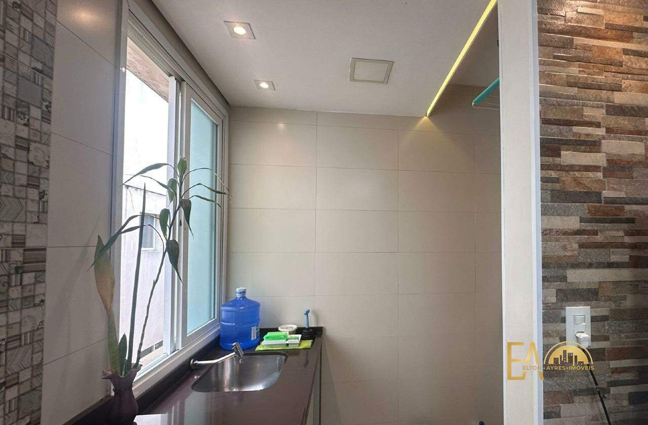Apartamento à venda no Encruzilhada: 