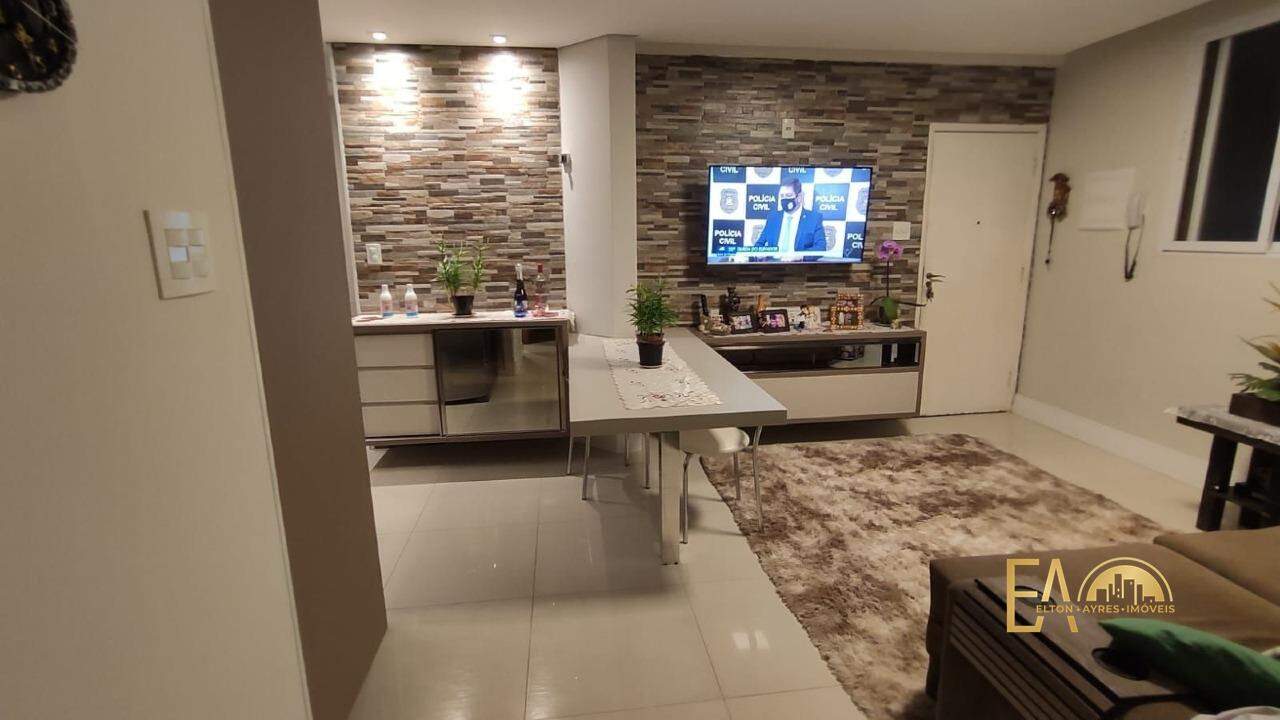 Apartamento à venda no Encruzilhada: 