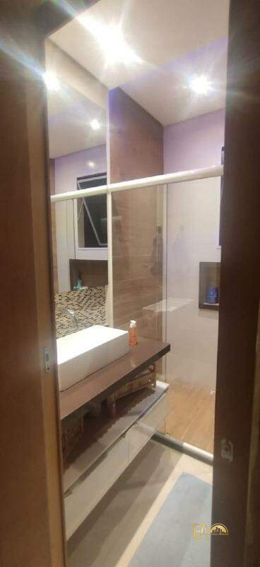 Apartamento à venda no Encruzilhada: 