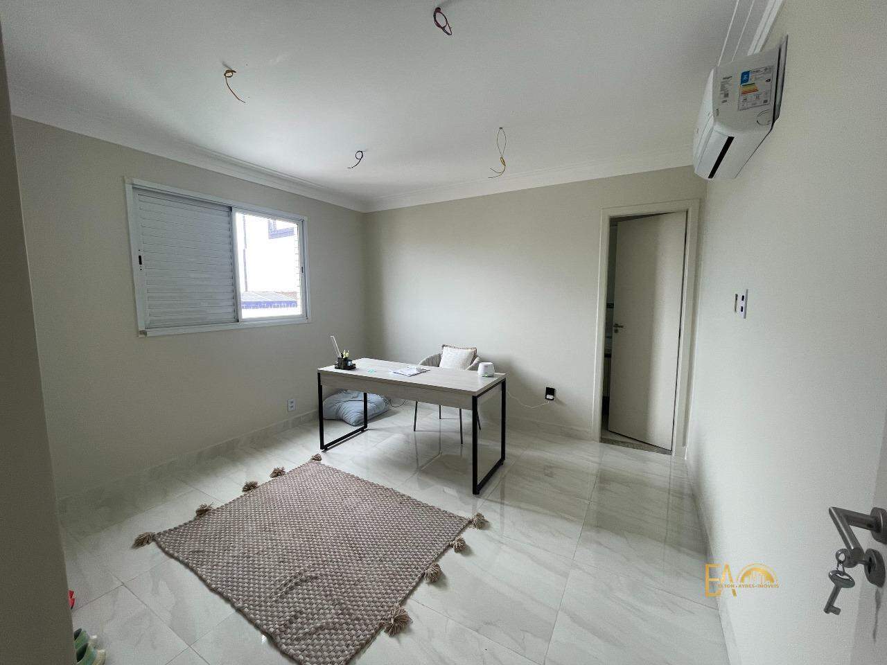 Apartamento à venda no Tupi: 