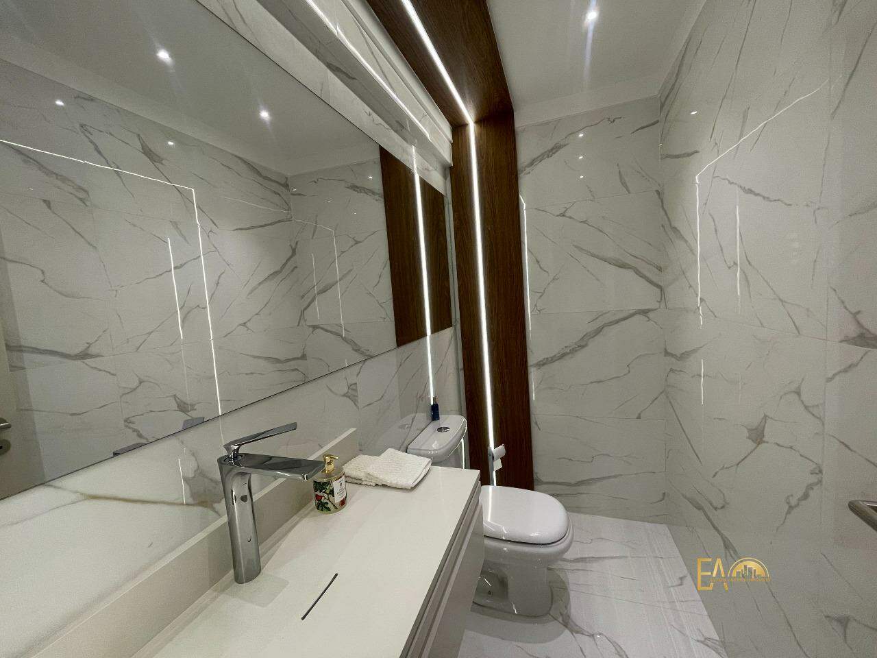 Apartamento à venda no Tupi: 