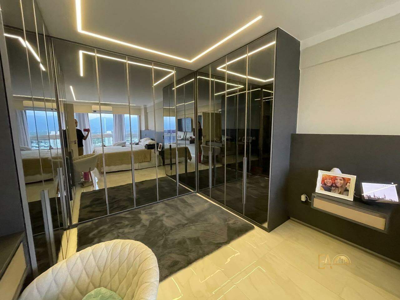 Apartamento à venda no Tupi: 