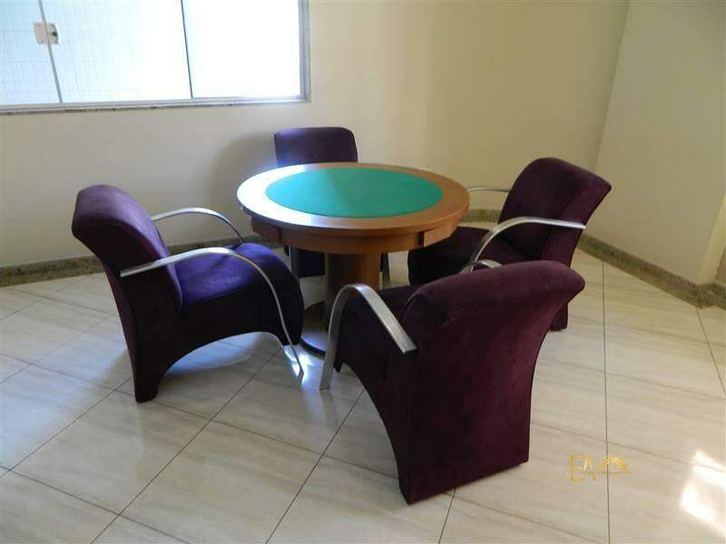 Apartamento à venda no Tupi: 