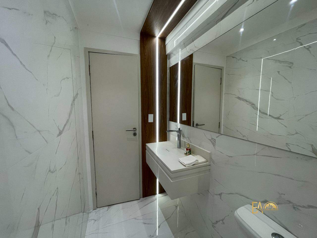 Apartamento à venda no Tupi: 