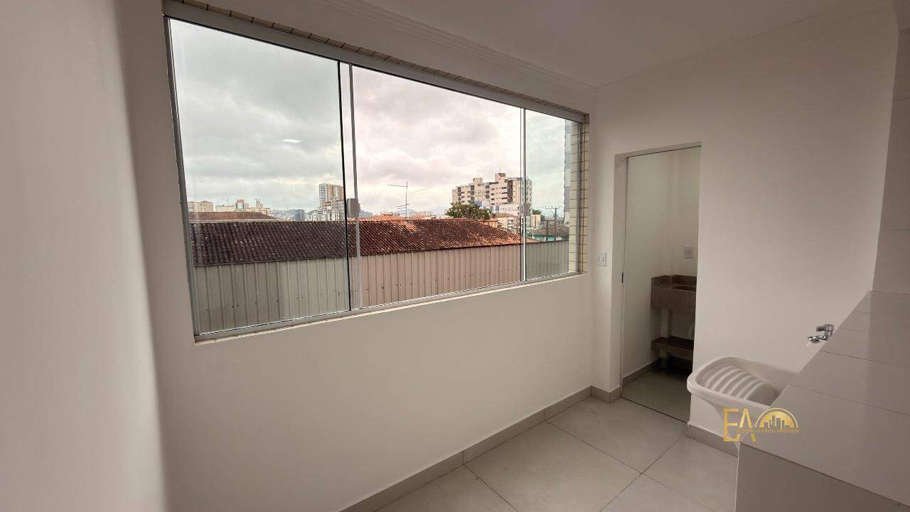 Apartamento à venda no Embaré: 