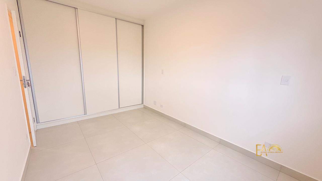 Apartamento à venda no Embaré: 