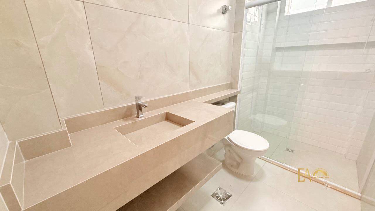 Apartamento à venda no Embaré: 