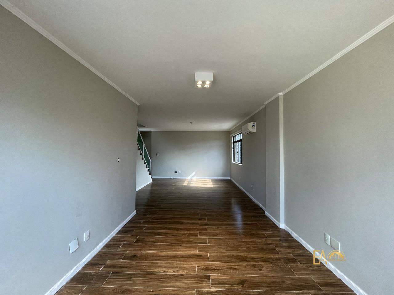 Apartamento à venda no Embaré: 