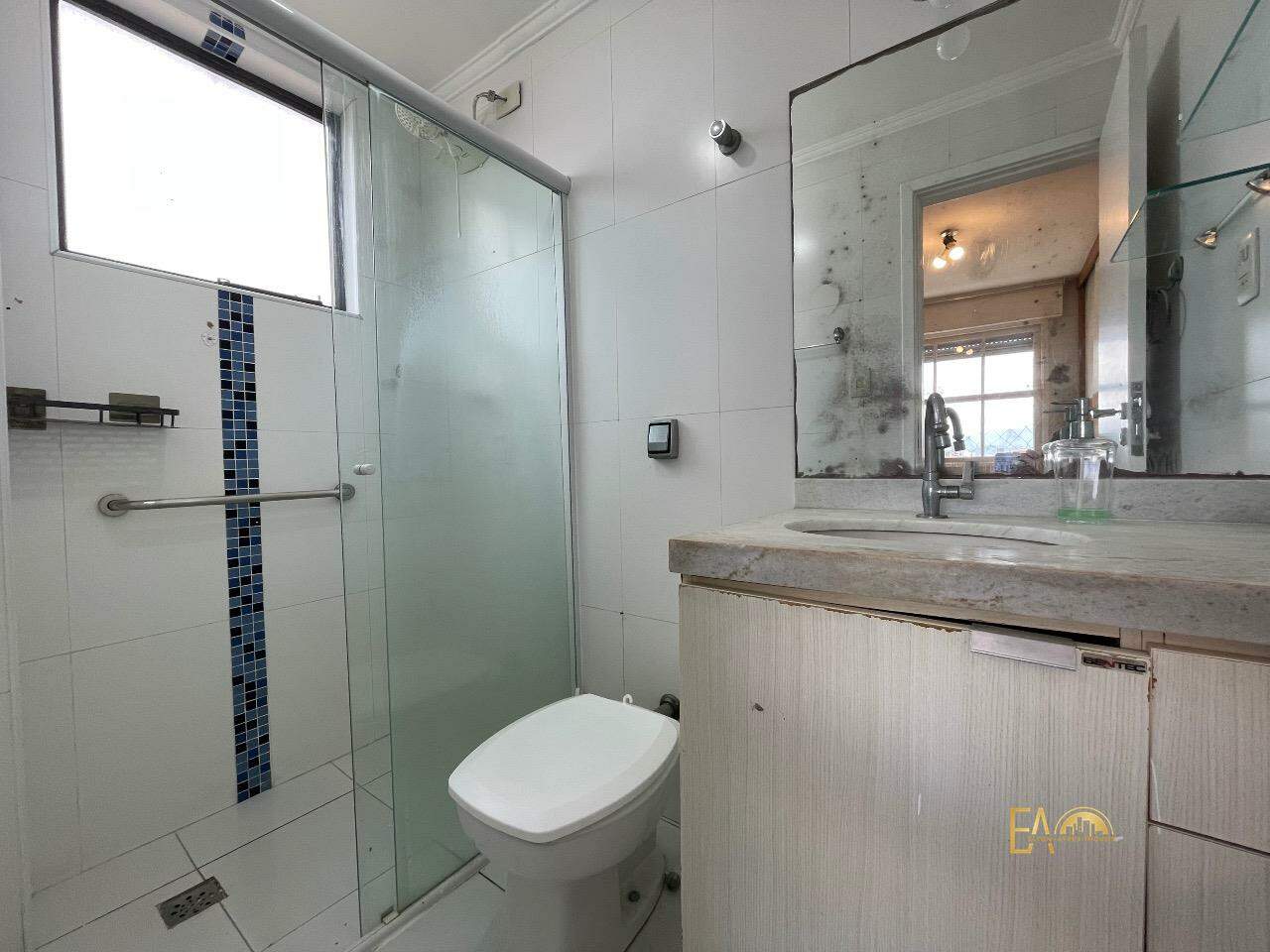 Apartamento à venda no Embaré: 
