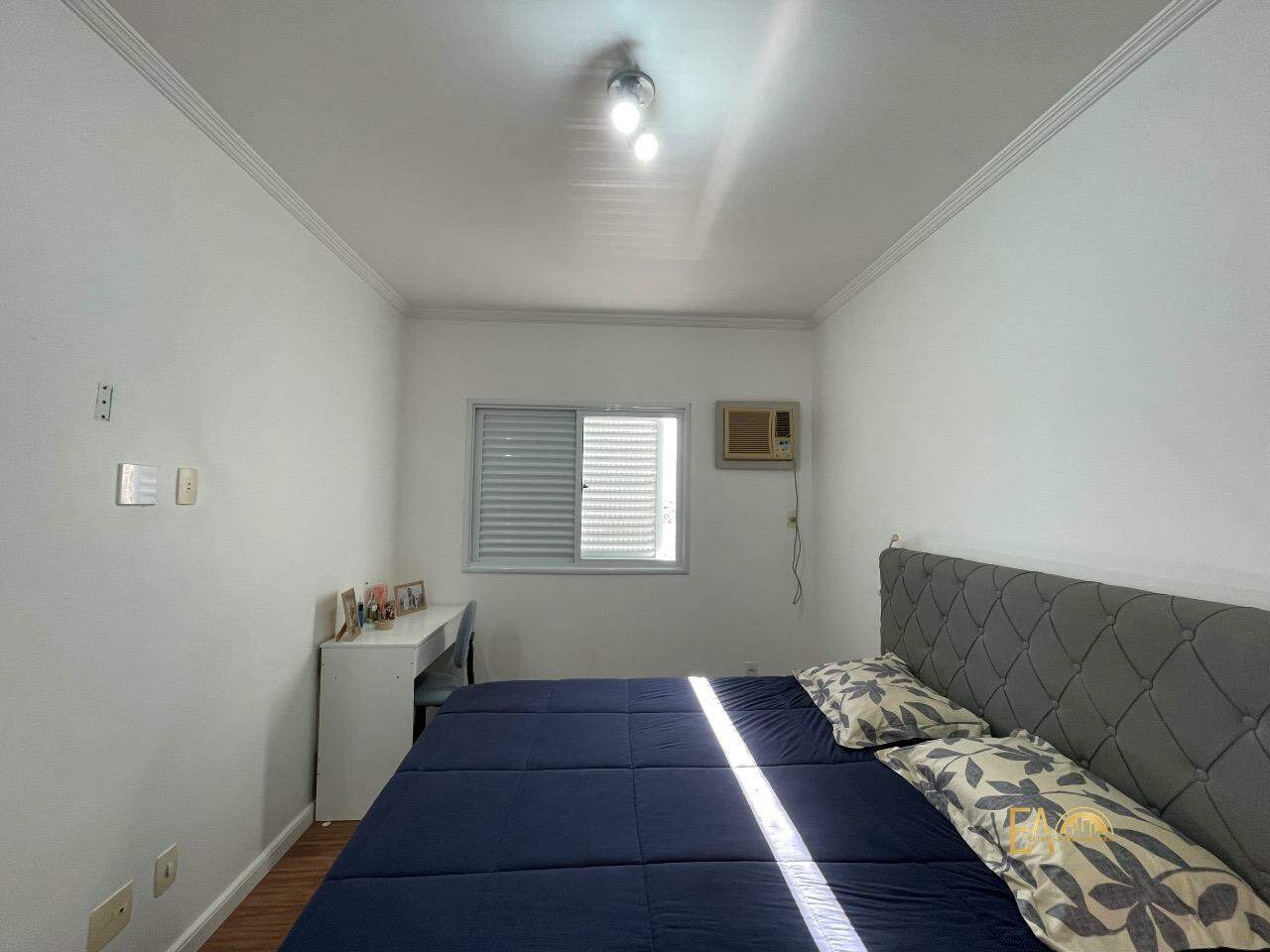 Apartamento à venda no Embaré: 