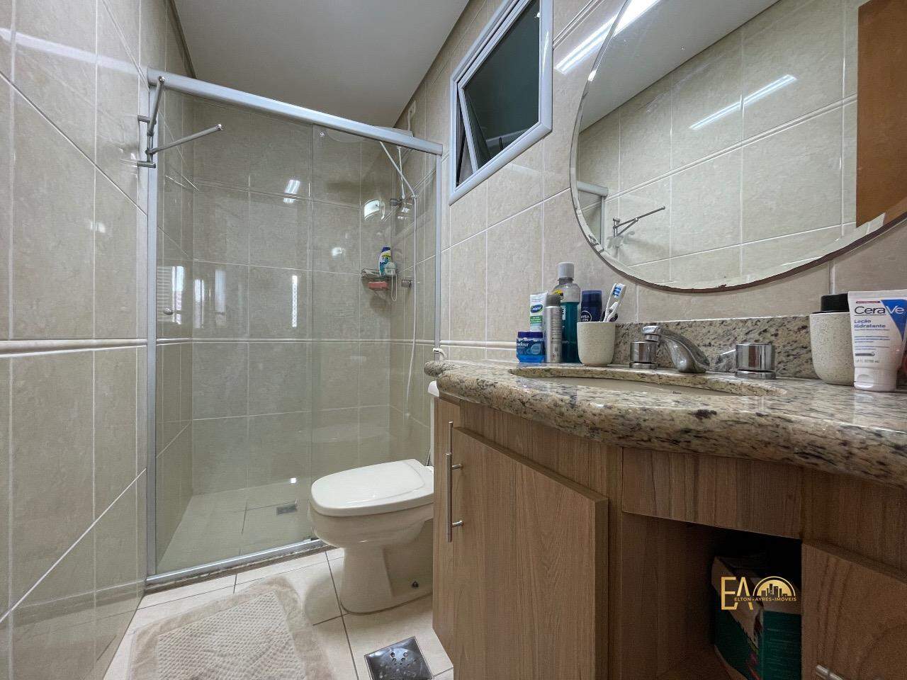 Apartamento à venda no Embaré: 