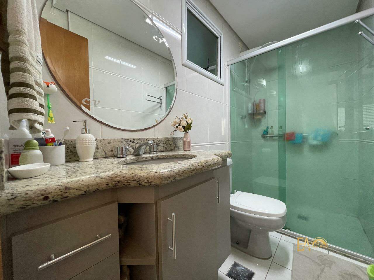 Apartamento à venda no Embaré: 
