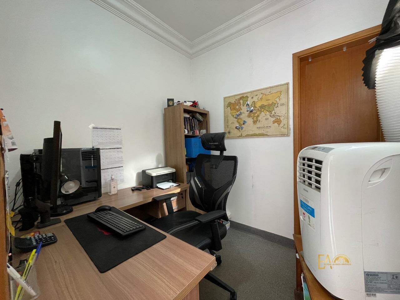 Apartamento à venda no Embaré: 