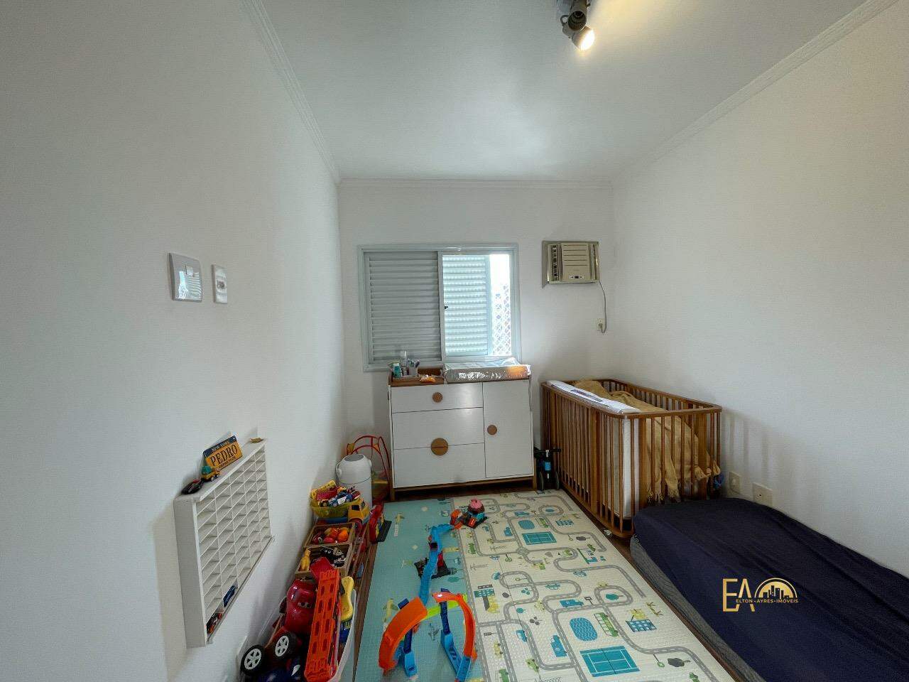 Apartamento à venda no Embaré: 