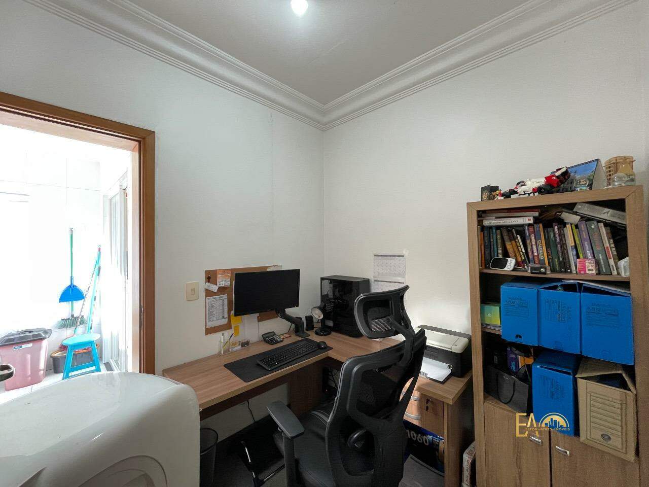 Apartamento à venda no Embaré: 