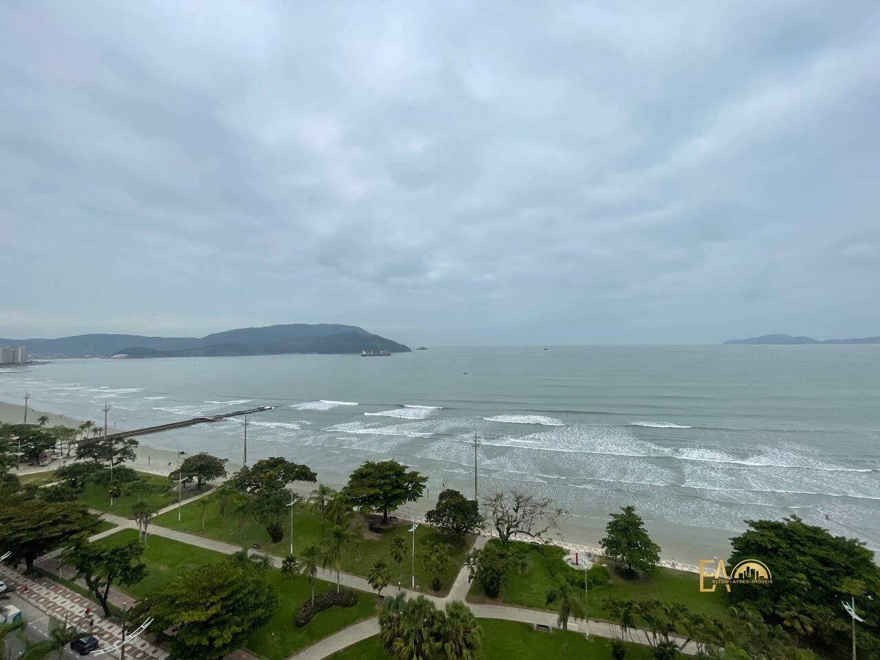 Apartamento à venda no Embaré: 