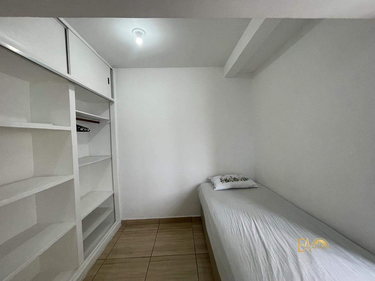 Apartamento à venda no Embaré: 