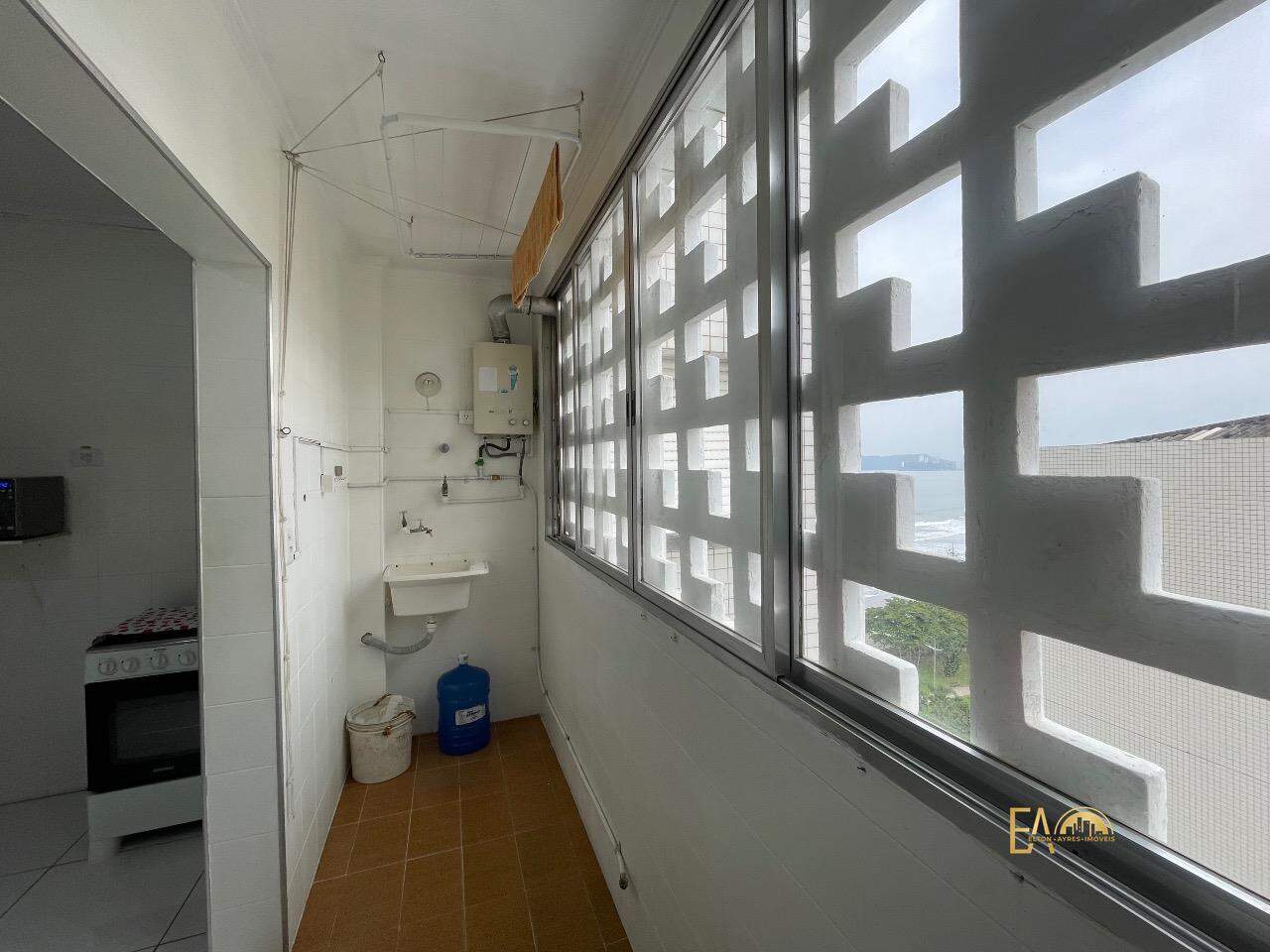 Apartamento à venda no Embaré: 