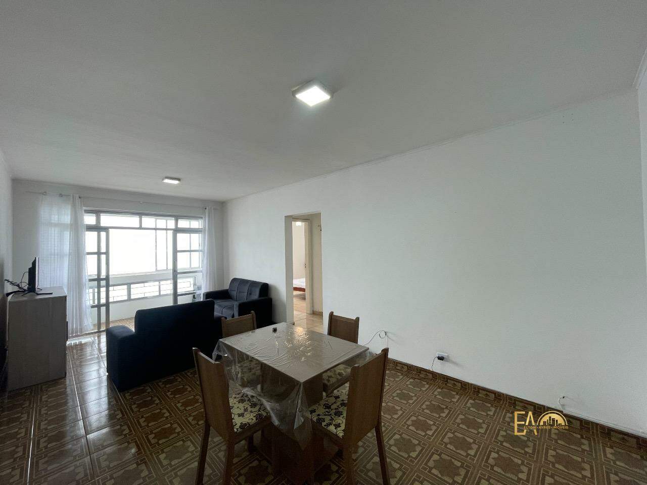 Apartamento à venda no Embaré: 