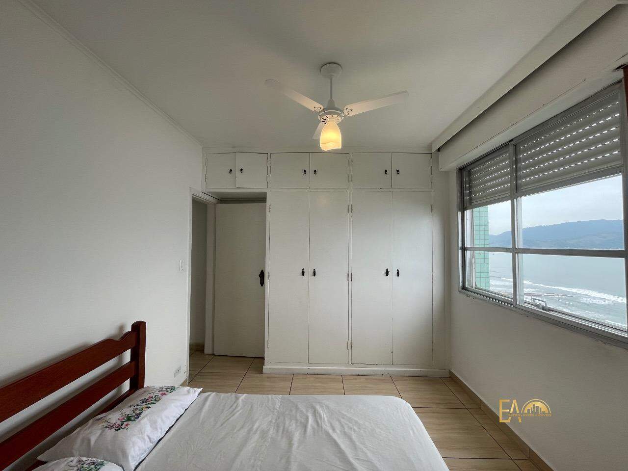 Apartamento à venda no Embaré: 