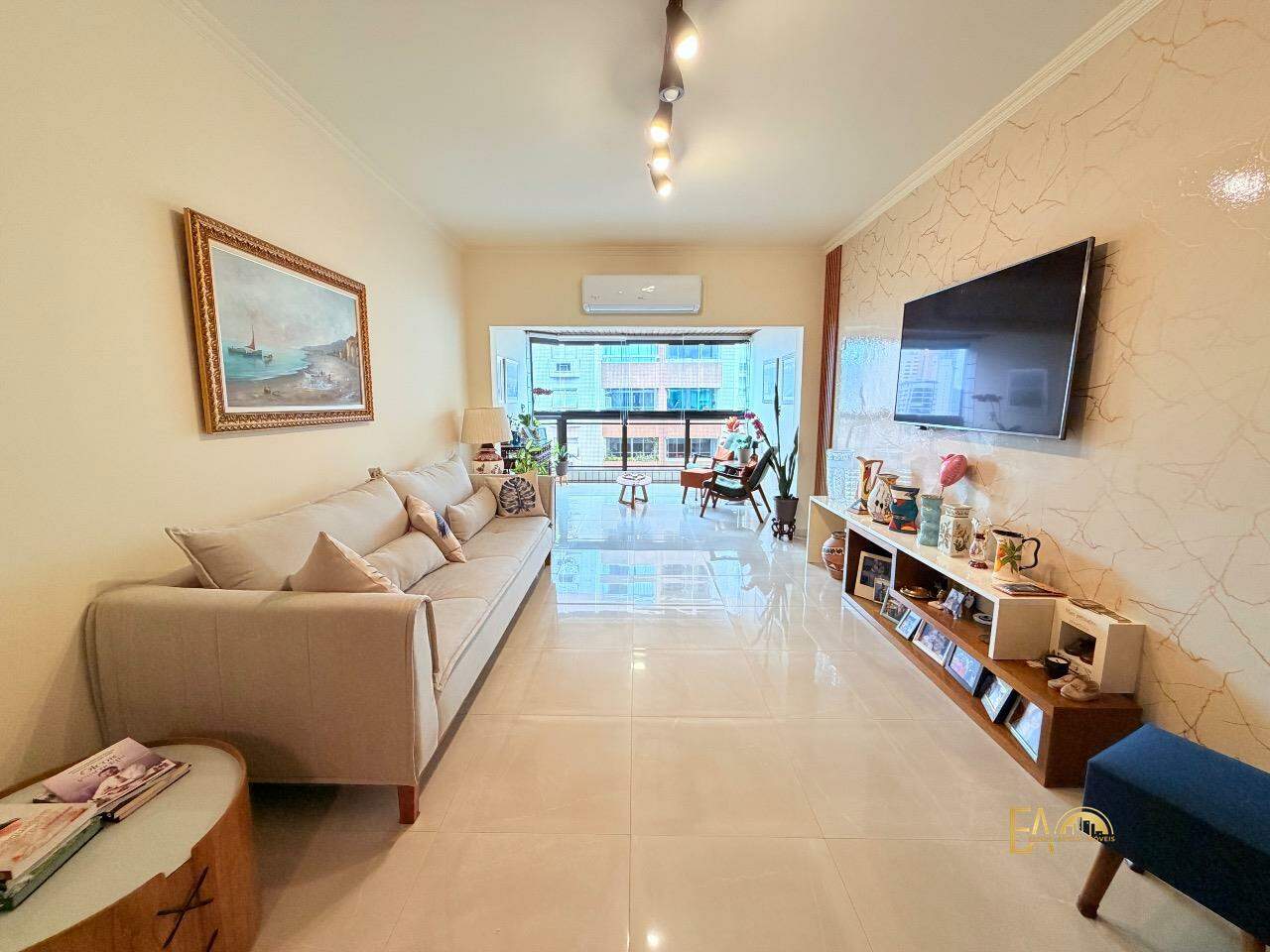  Apartamento à venda em Ponta da Praia, Santos - SP: 