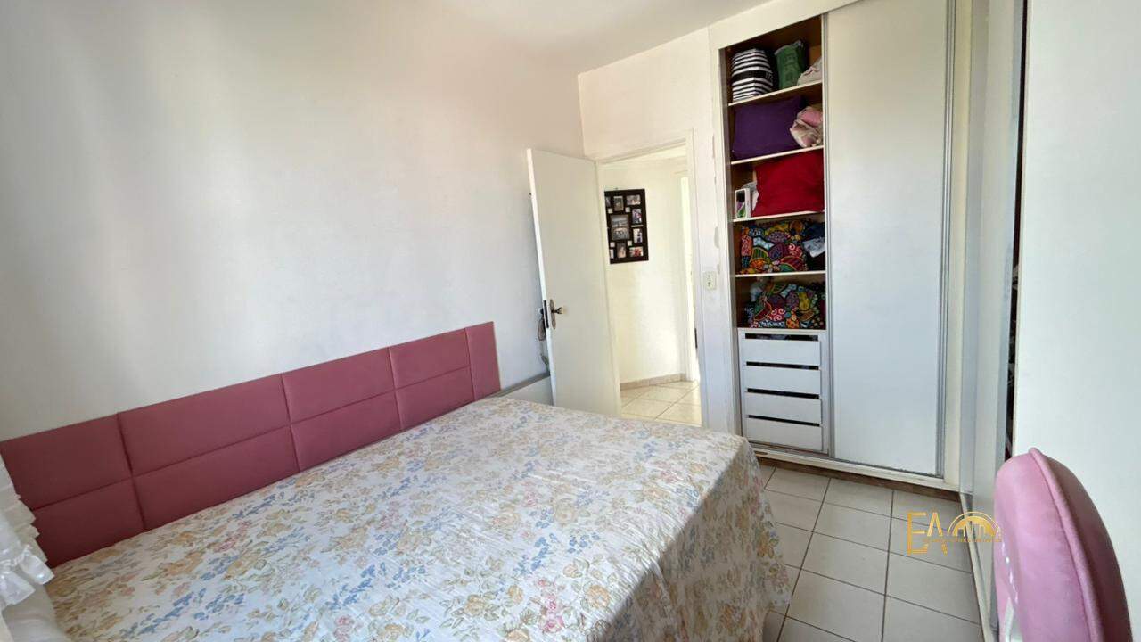 Apartamento à venda no Embaré: 