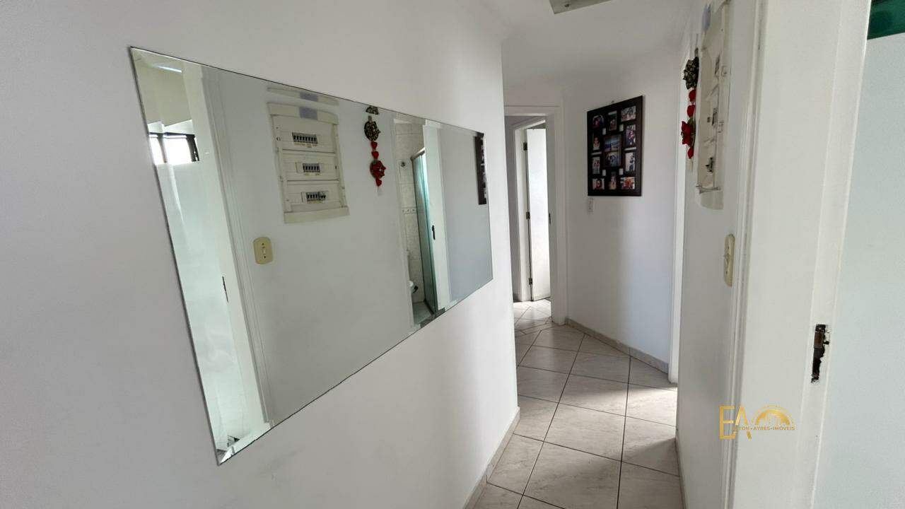 Apartamento à venda no Embaré: 