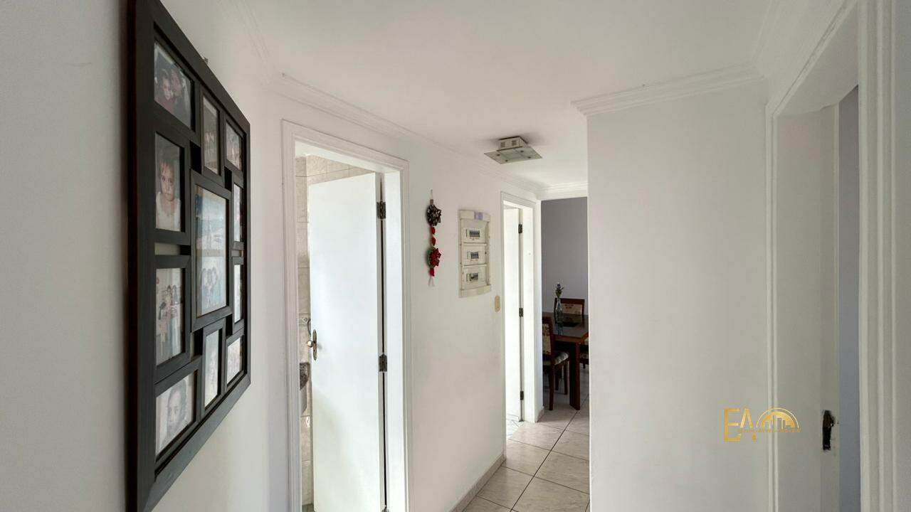 Apartamento à venda no Embaré: 