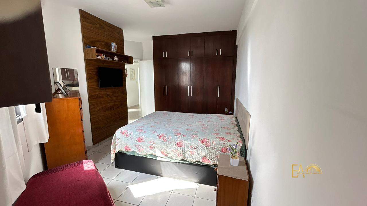 Apartamento à venda no Embaré: 
