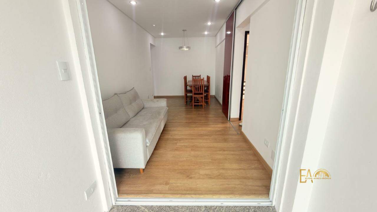 Apartamento à venda no Encruzilhada: 