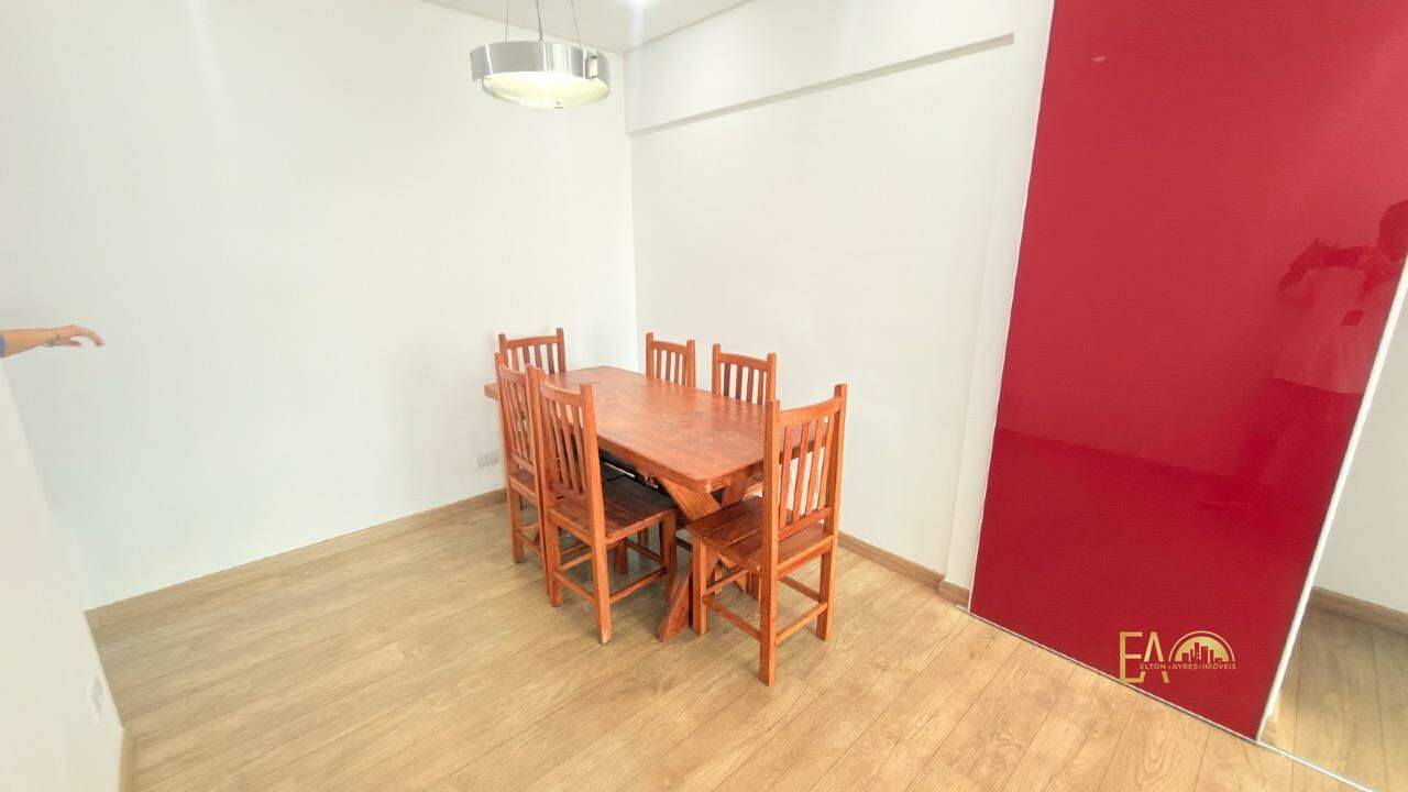 Apartamento à venda no Encruzilhada: 