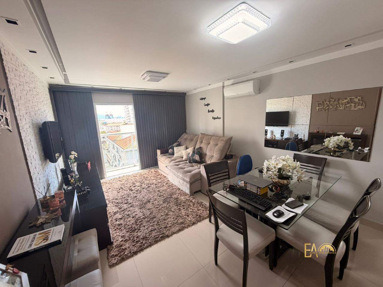 Apartamento à venda no Embaré: 
