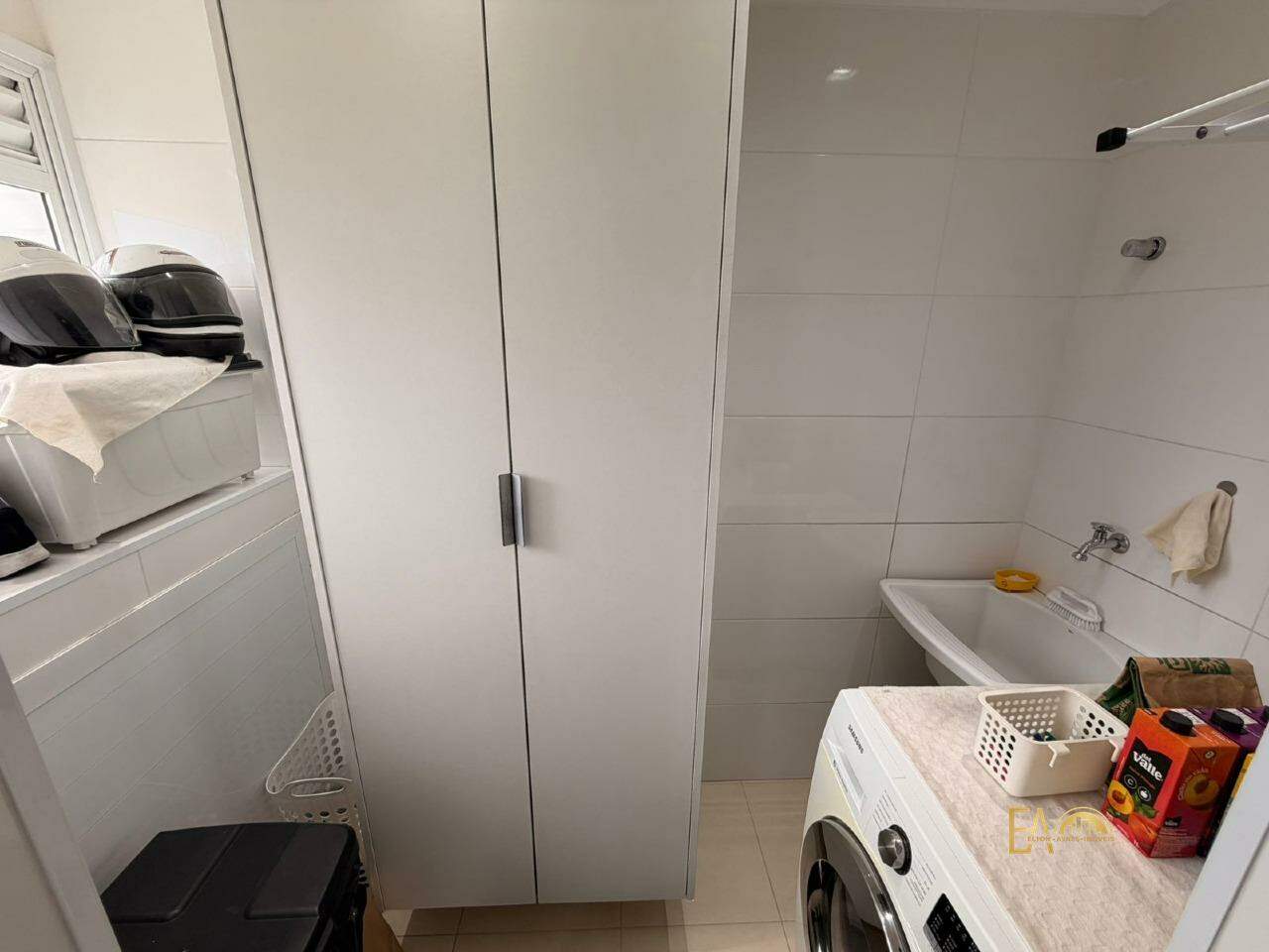Apartamento à venda no Embaré: 