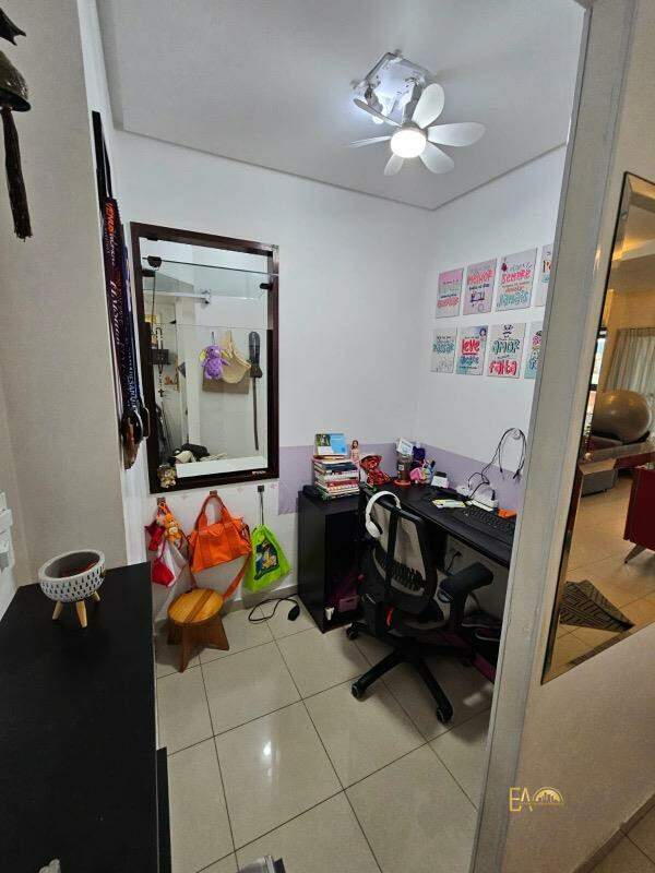 Apartamento à venda no Ponta da Praia: 