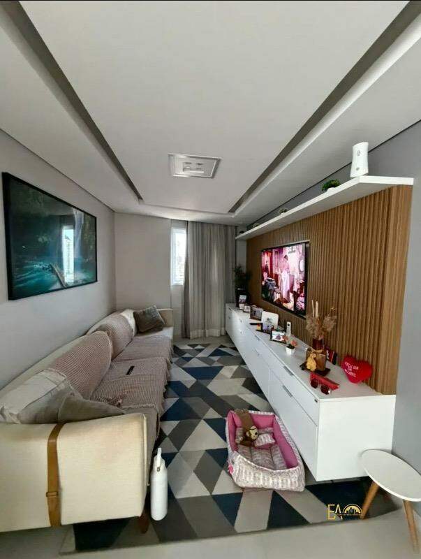 Apartamento à venda no Marapé: 