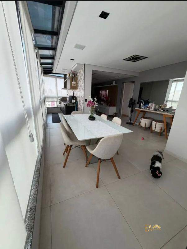 Apartamento à venda no Marapé: 