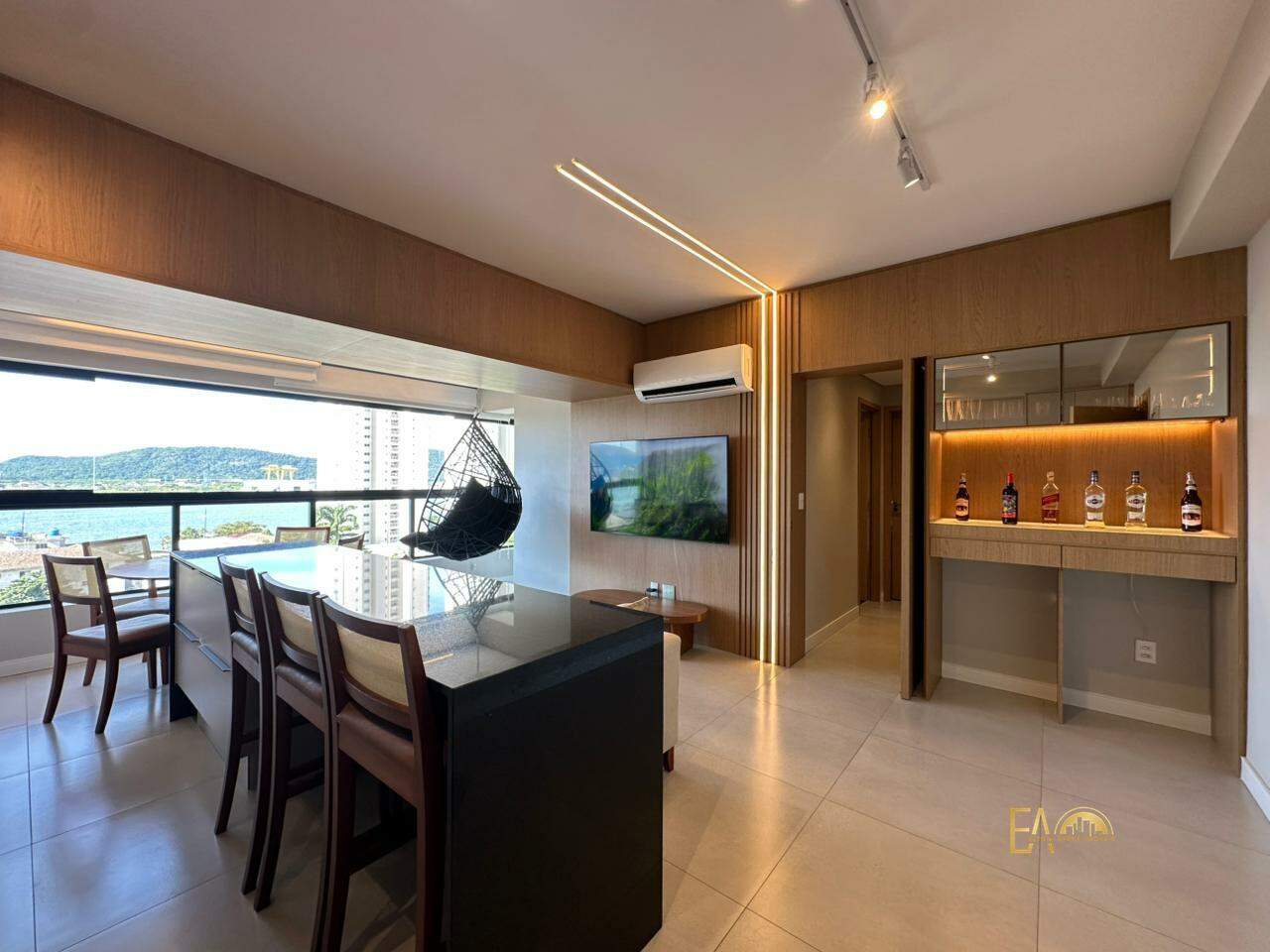 Apartamento à venda no Ponta da Praia: 