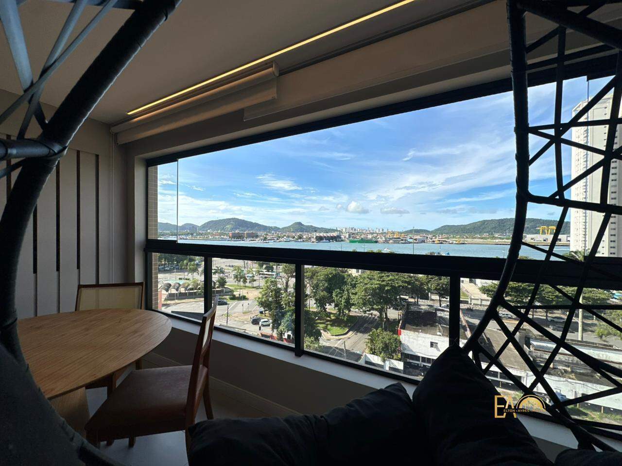 Apartamento à venda no Ponta da Praia: 